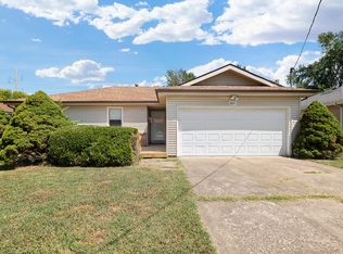 3921 W Young St, Springfield, MO 65803
