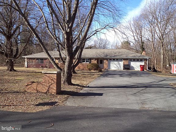 2nd image of 35 Grant Rd