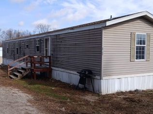 2711 N Windy Hill Rd, Vincennes, IN 47591