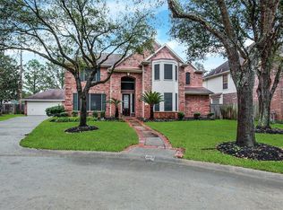 803 Old Valley Way, Houston, TX 77094