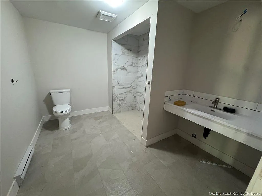 268 Main St — Photo 2