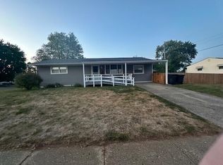 220 Fieldpoint Rd, Heath, OH 43056