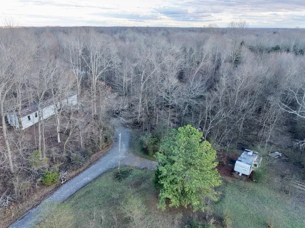 830 Promise Land Rd, Charlotte, TN 37036