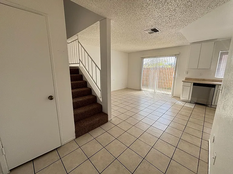 38729 11th St E #3 — Photo 2