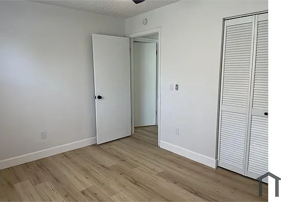 5604 Pebble Brook Ln — Photo 16
