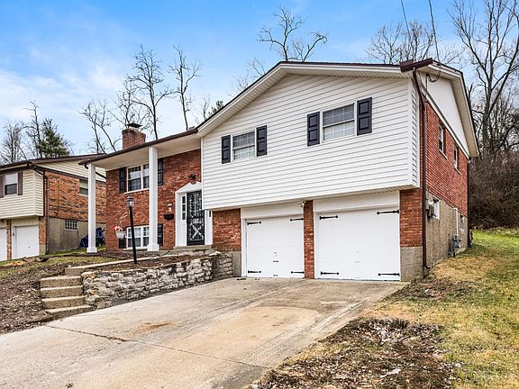 2nd image of 3121 Mary Jane Dr
