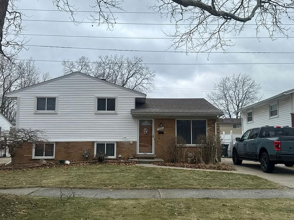 1st image of 9692 Mueller St