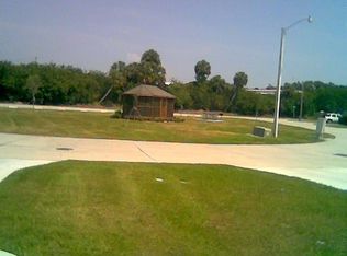 3931 3rd Ave W, Palmetto, FL 34221