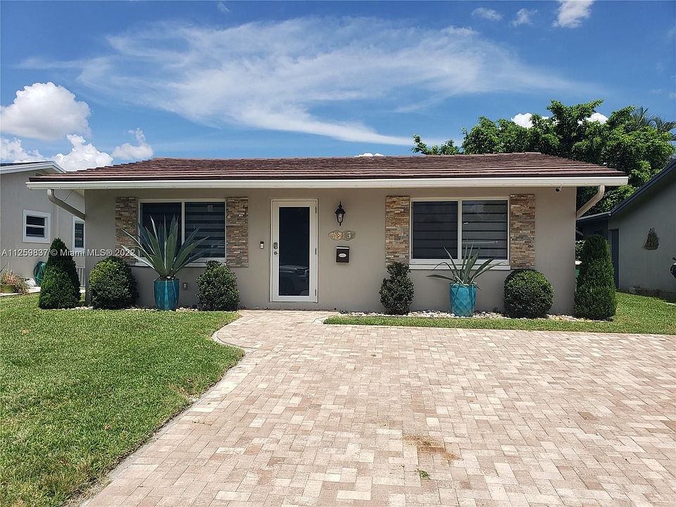 1st image of 7313 NW 57th Dr #7313