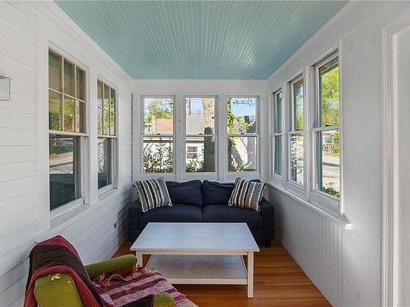 3-season front porch