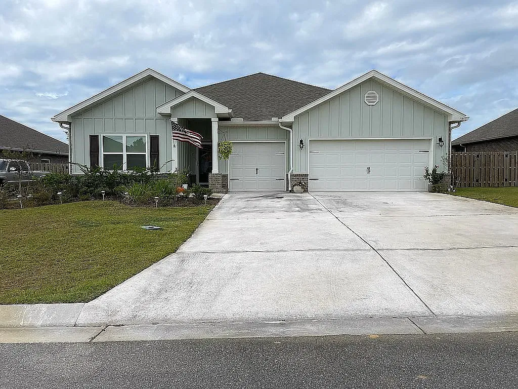 Cayden Way, Cantonment — Photo 1