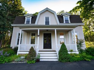 442 Loudon Rd, Loudonville, NY 12211