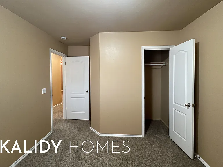 6116 Johnnie Ter — Photo 15