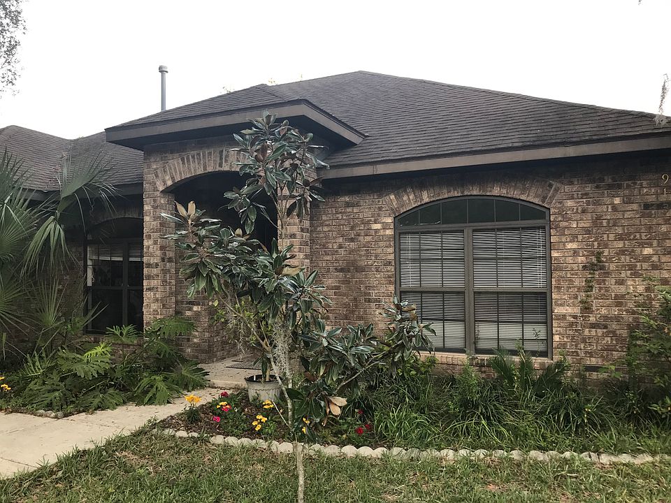 1st image of 913 NW 120th St