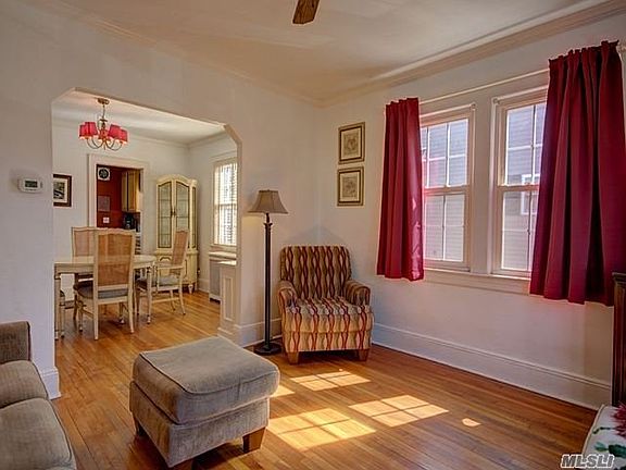 4th image of 39 Iris Ave