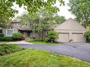 3587 Tiffany Ridge Ln, Cincinnati, OH 45241