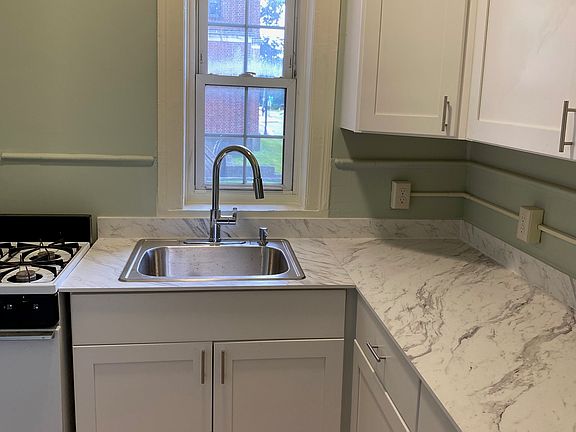 4th image of 153 South St APT 150