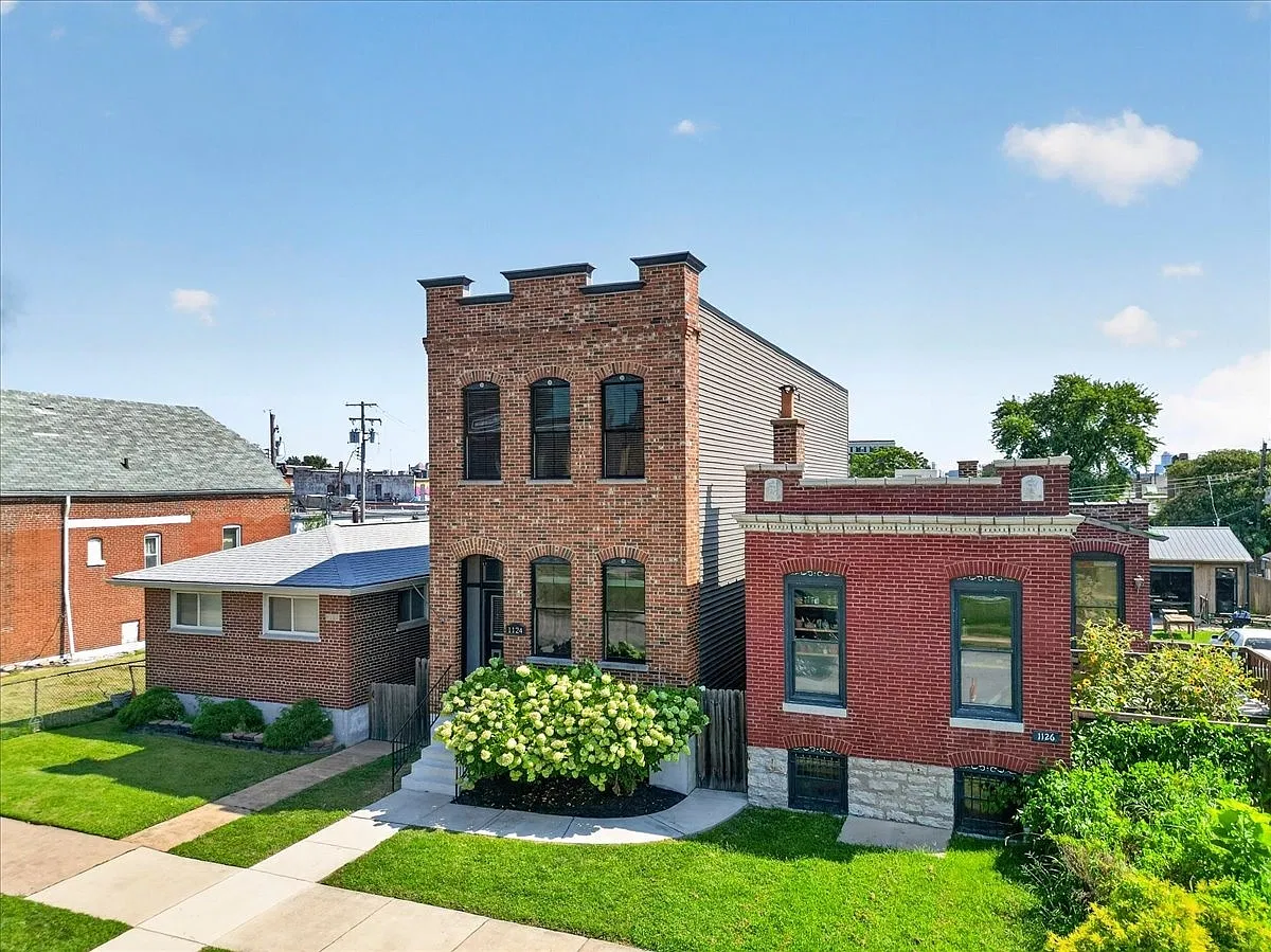 1124 Kentucky Ave — Photo 3