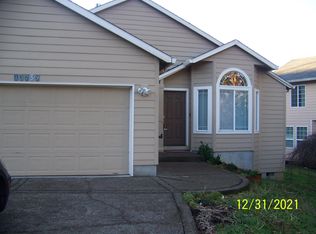 13759 Swordfern Ct, Oregon City, OR 97045
