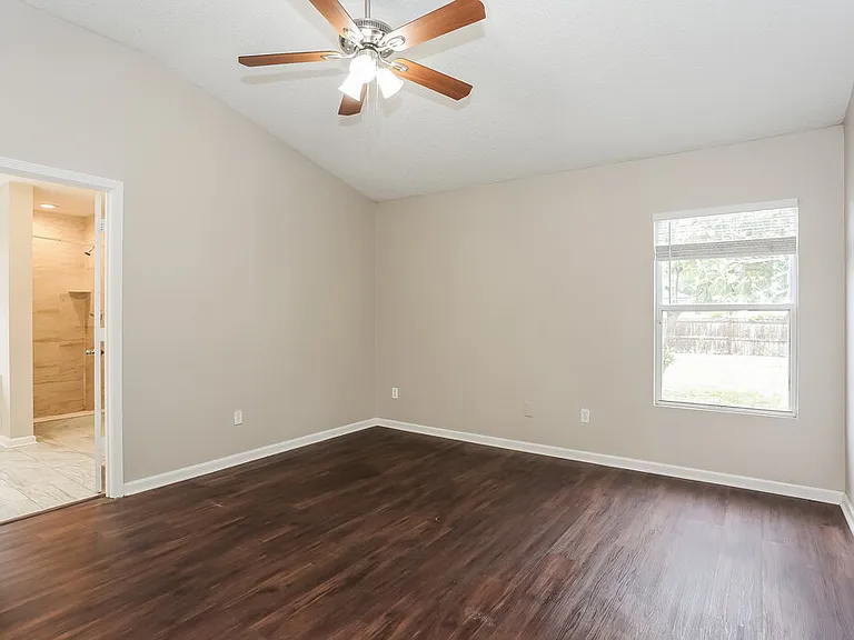 8628 Springtree Rd — Photo 10