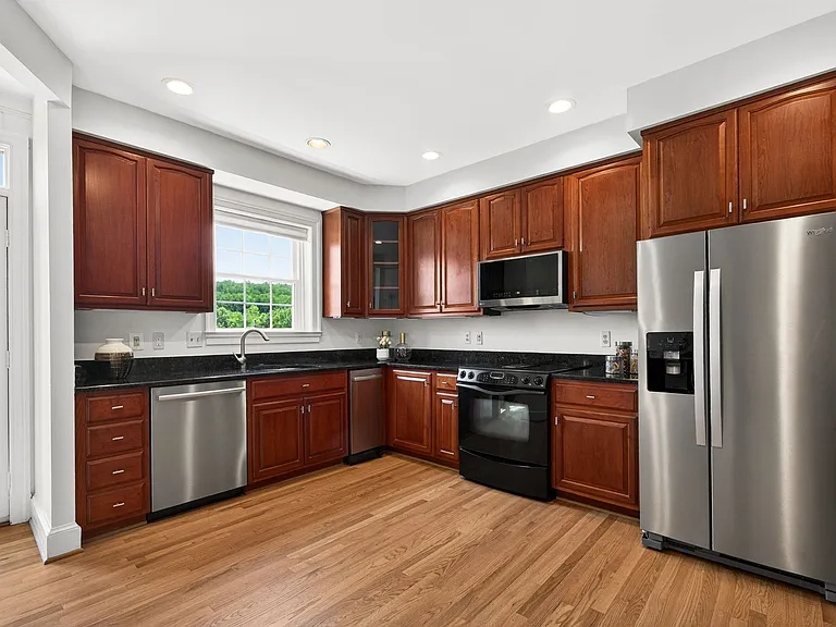 8016 Quarry Ridge Way — Photo 13