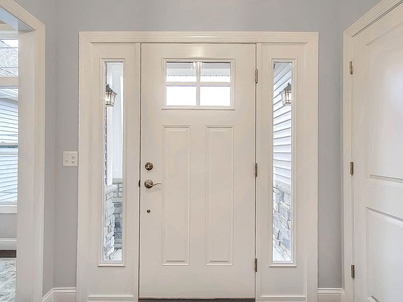 2nd image of 5587 Buckhorn Dr #D0h5ta