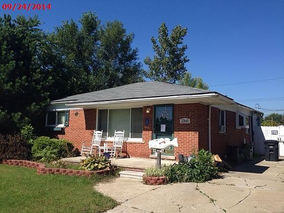 5th image of 27640 Mackenzie Dr
