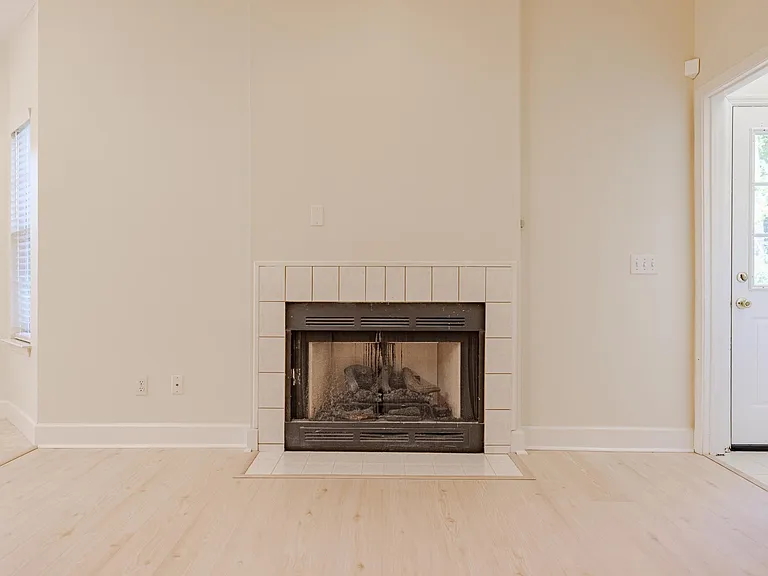 401 Wood Trl — Photo 18