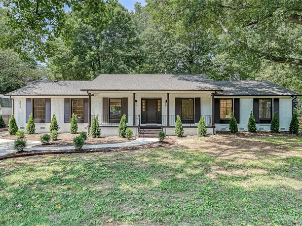 5024 Providence Rd, Charlotte, NC 28226