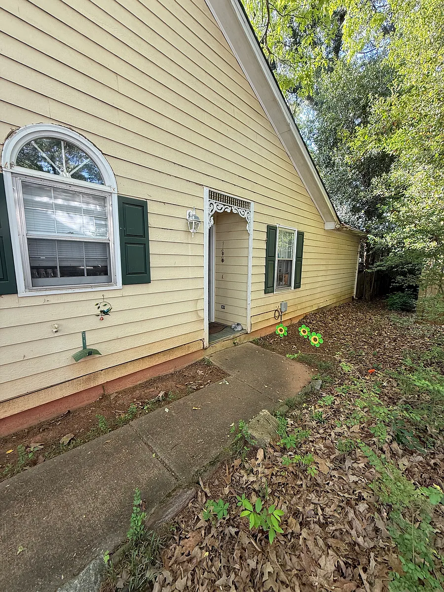 Building Photo - 129 Sterling Dr