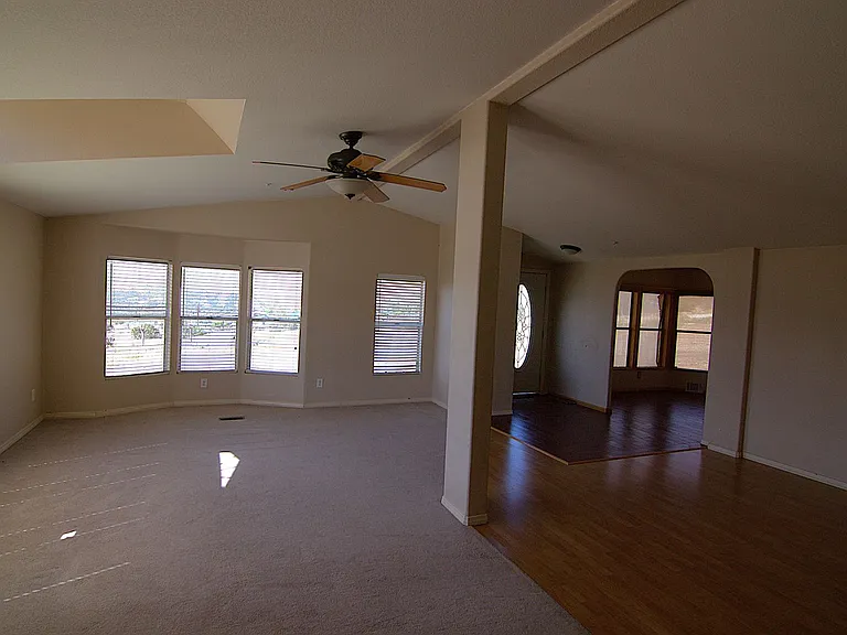 35850 Via Famero Dr — Photo 3
