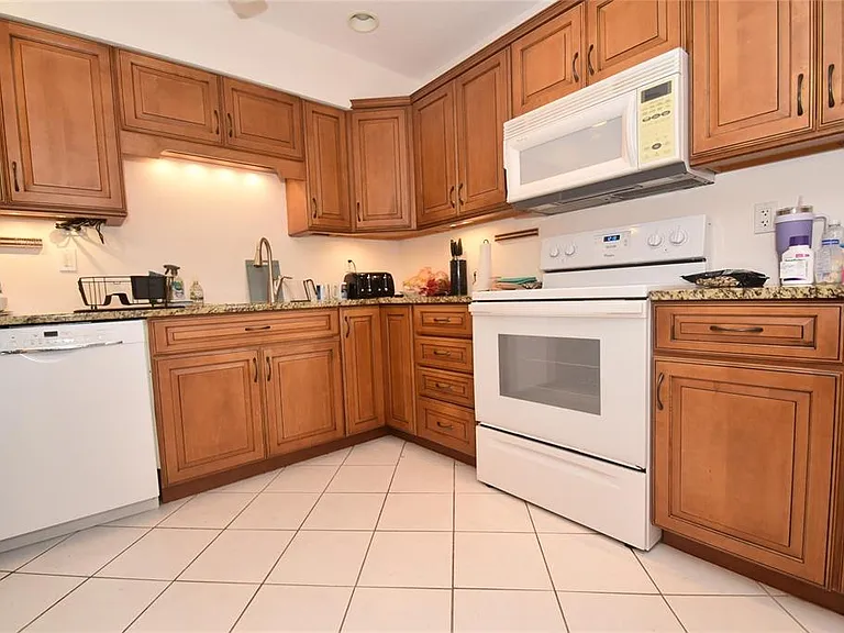 1512 Pelican Point Dr #BA264 — Photo 5