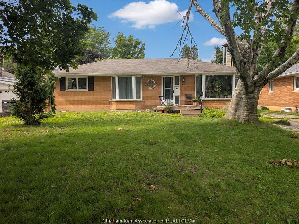 1st image of 79 Dunvegan Dr