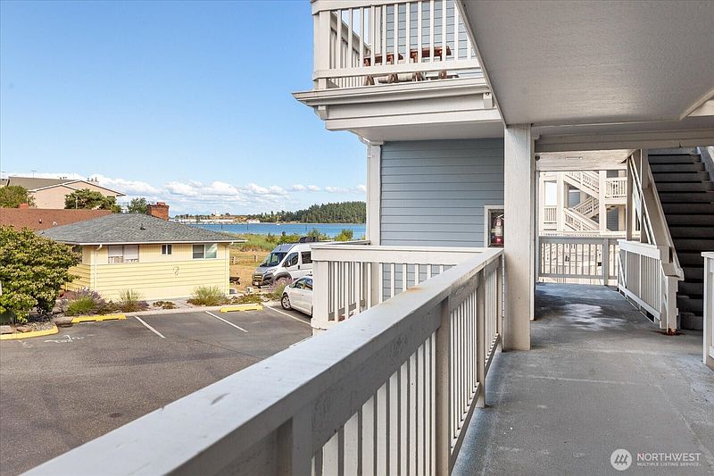 3rd image of 651 SE Bayshore Drive #C102
