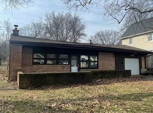1122 E Alcott St, Kalamazoo, MI