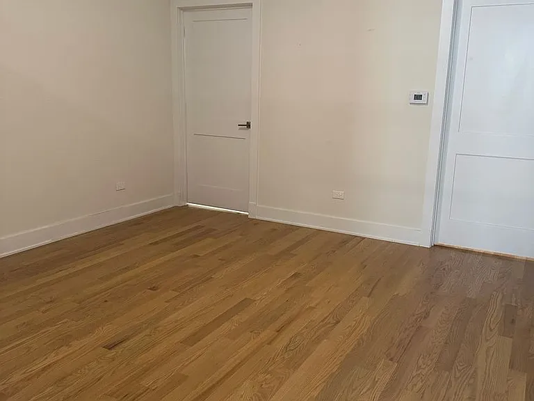 4405 N Artesian Ave #205 — Photo 21