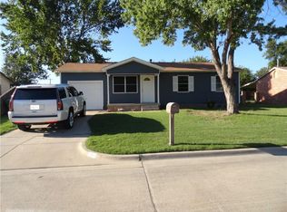 705 Shady Ln, Hurst, TX 76053