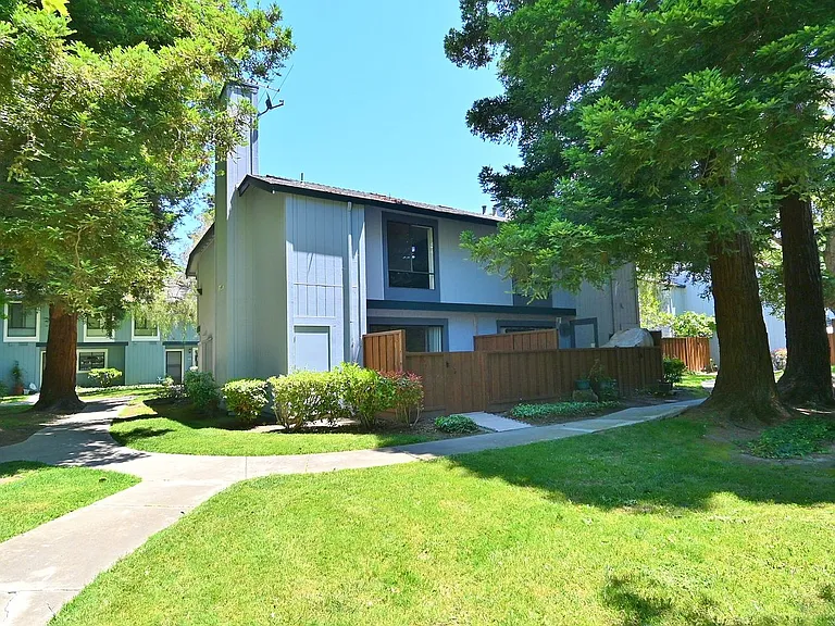 36895 Newark Blvd #A — Photo 22