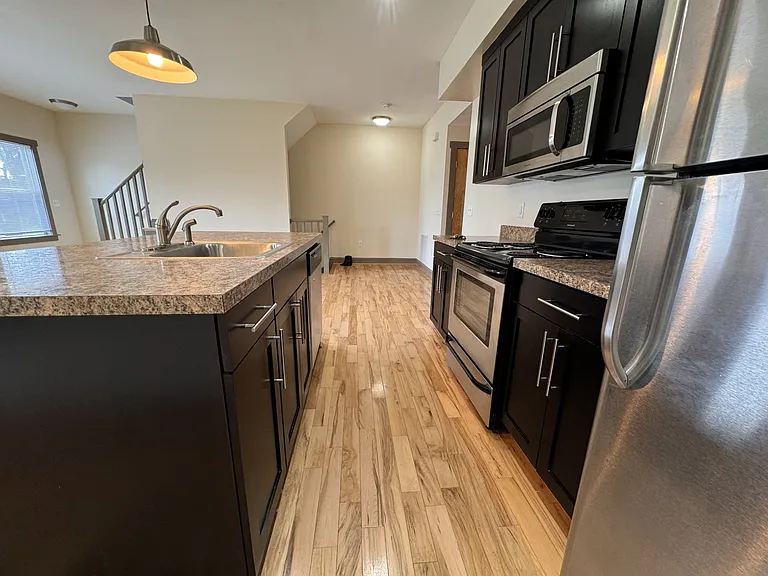 1319 McDonough St #B — Photo 2