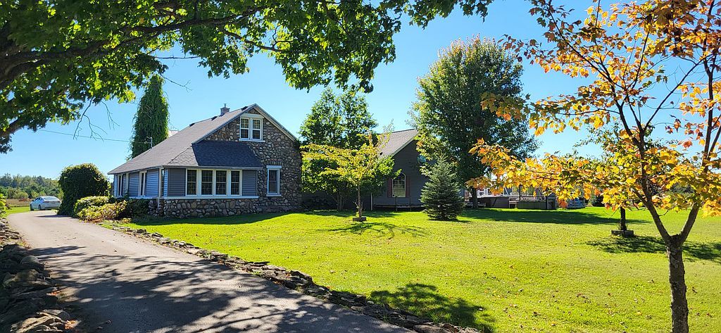 6810 Graham Rd - Property Image