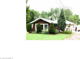 261 Oak St, Canfield, OH