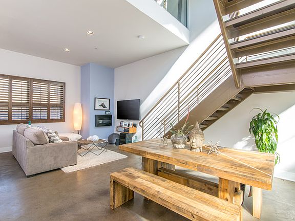 4th image of 1524 11th St Unit E