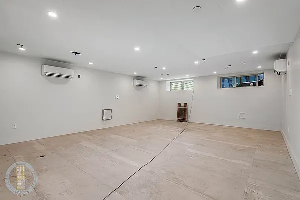 Rented by Brooklyn Rentals NYC | media 10