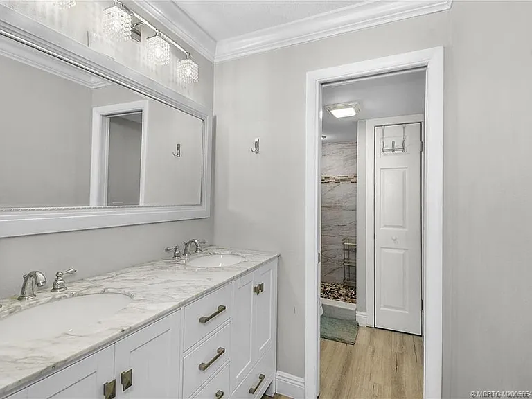 10310 S Ocean Dr #504 — Photo 25