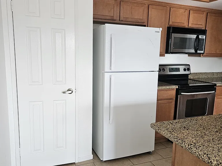 3448 Hathaway Ave #343 — Photo 9
