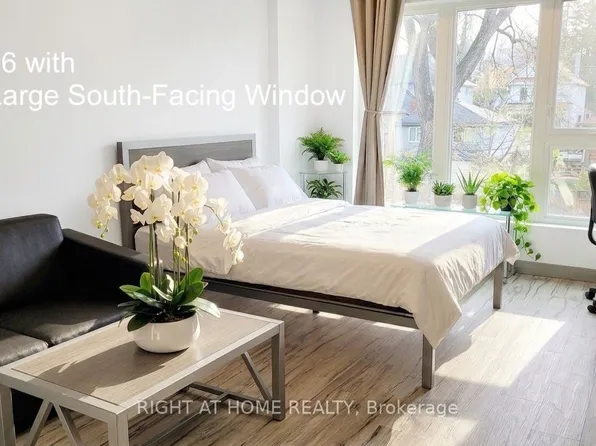 77 Leland St, Hamilton, ON