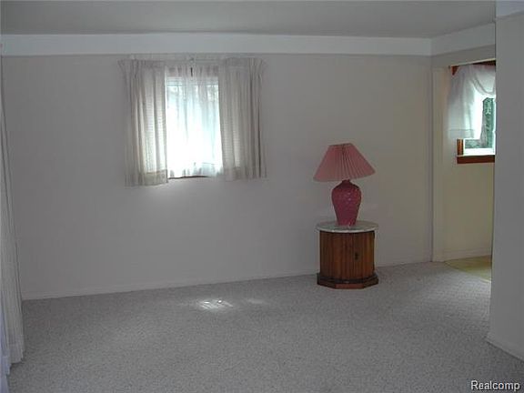 4th image of 1537 Robell Dr