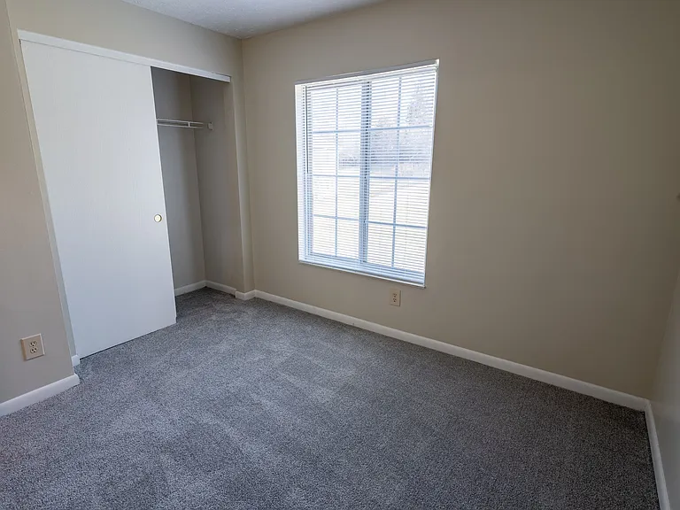 Meadow View Apartments and Townhomes — Photo 18