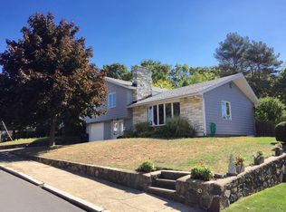 14 Bradley Rd, Salem, MA 01970