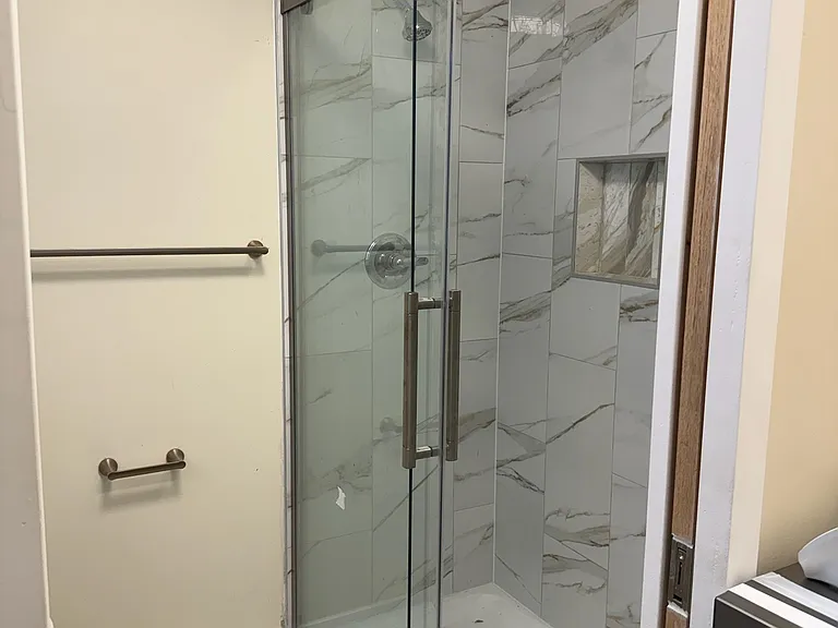 2327 Park Ave #3 — Photo 12